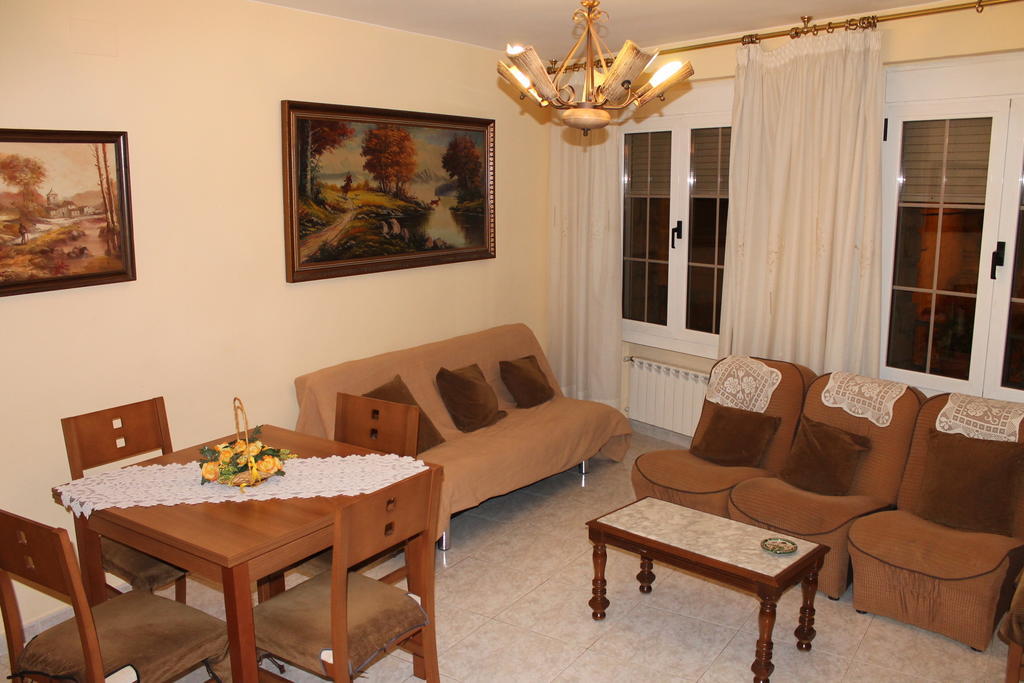 Вілла Casa De La Virginia Valdealgorfa Екстер'єр фото
